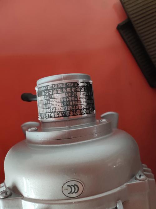 安阳振动器有限责任公司 百年匠心，专业制造电动软轴行星插入式混凝土振捣器